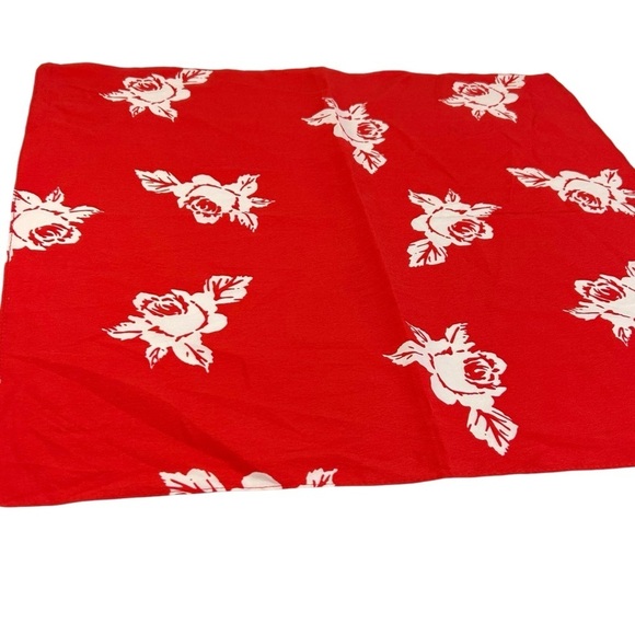 NEW UO Western Silky Mini Square Scarf Red Floral Country 19" - Picture 2 of 4